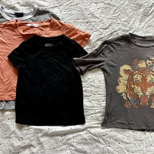 Girls T-shirt Bundle with Tiger T-Shirt